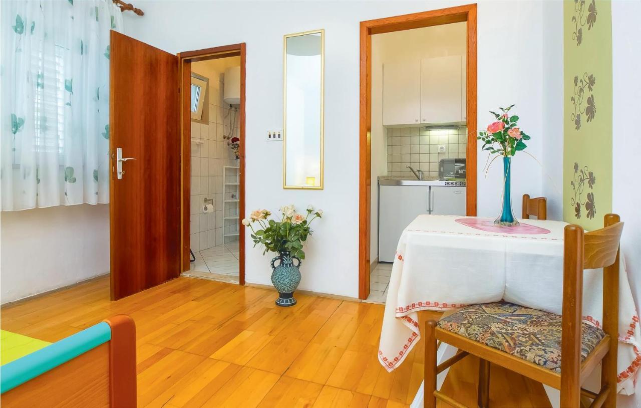 Apartment Cozy In With Wifi